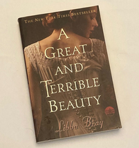 SC book A Great and Terrible Beauty by Libba Bray 2003 Gemma Doyle Trilogy - $4.00