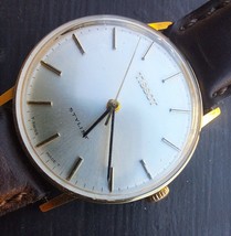 Tissot Stylist 14k gold wristwatch - $550.00