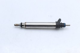 2014 MERCEDES-BENZ E350 Fuel Injector U0284 - $72.22