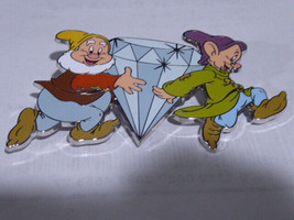 Disney Trading Pins 153857 DLP Snow White And Seven Dwarfs Diamond Happy Dopey - £25.26 GBP