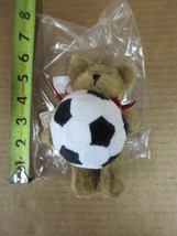 Nos Boyds Bears Soccer Bear Pillow Ornament 562756 Fully Jointed B55 A* - £17.35 GBP