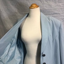 Women&#39;s Two Piece Blue Suit Jacket with Shoulder Pads and Skirt by Le Suit - £28.55 GBP