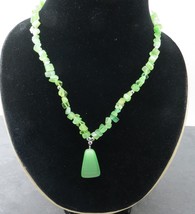 Lime Green Glass Chip Necklace Beaded Silver Tone Moon Glow 17&quot; Long Nice! - £8.00 GBP