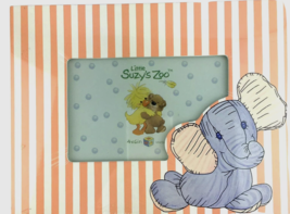 Little Suzy&#39;s Zoo Ellie Elephant Picture Frame Wall Art Peach Stripes - $279.54 MXN