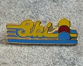 SKI Word Red Yellow Blue Multicolor Sun Resorts Souvenir Travel Lapel Hat Pin - £5.22 GBP