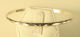 Vintage Signed Sterling Silver Hammered Prism Pattern Stackable Bangle Bracelet - £35.61 GBP