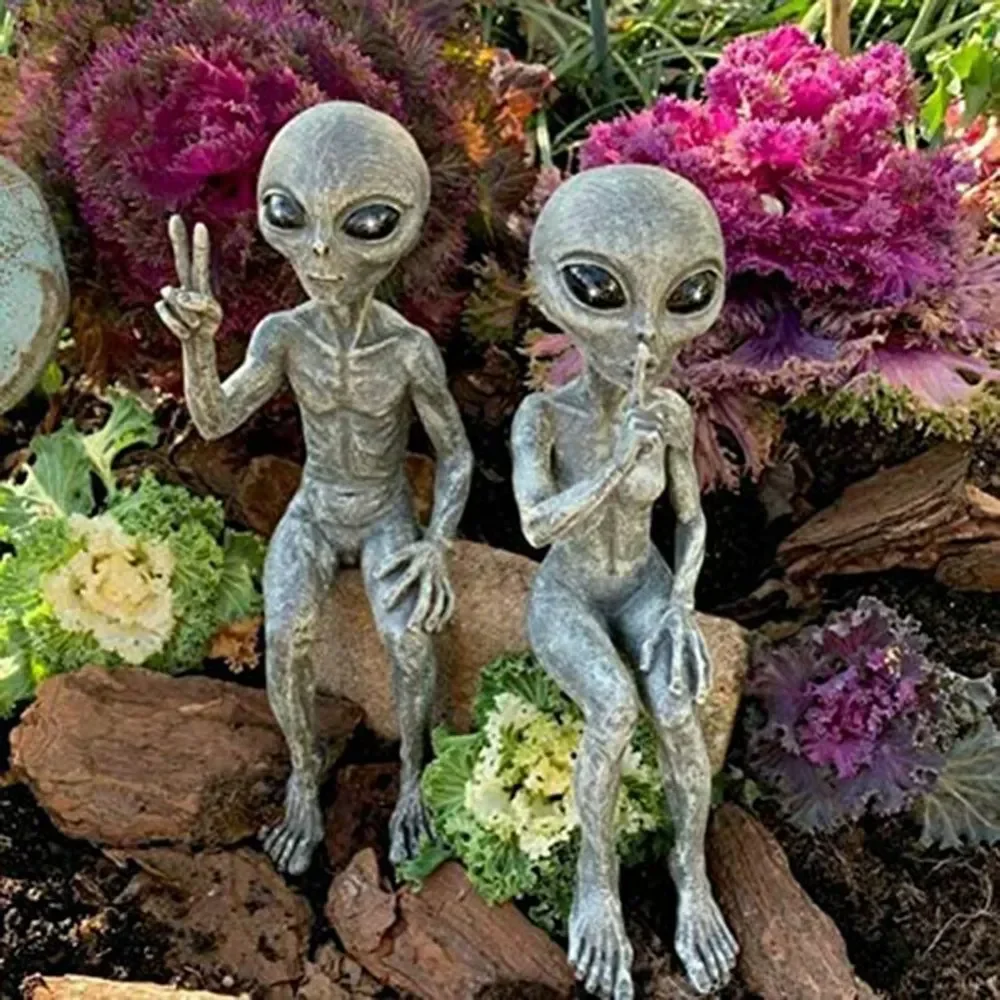 Garden Resin Alien Statue Sculptures Figurine Garden Ornament Indoor Art Decor - £22.14 GBP