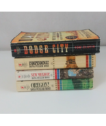 Set Of 4 Paperback Western Novels Dodge City &amp; 3 Wagons West Novels - €25,25 EUR