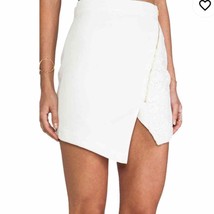 Line and Dot White Angled Zip Lace Pieced Skirt - $32.73