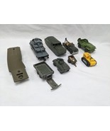 Lot Of (9) Military Vehicle Toys 1-5 1/2&quot; - €23,90 EUR