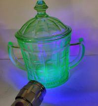 Hazel Atlas 1930's Green Uranium Sugar Bowl "D" Handles Criss Cross image 3