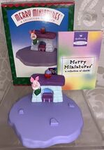 Hallmark Merry Miniatures 1999 Piglet Christmas @Pooh's House Disney Vin... - $7.00