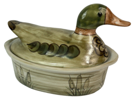 Vintage Louisville Stoneware Duck Covered Large Casserole - Excellent Condition - £30.50 GBP