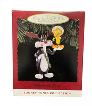 Looney Tunes Hallmark Keepsake Sylvester and Tweety Ornament - £6.89 GBP
