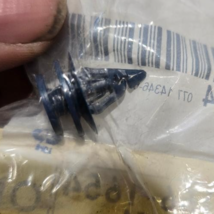 2004-2014 CHEVROLET COLORADO INTERIOR BODY TRIM RETAINER P/N 11561654 GE... - $12.41