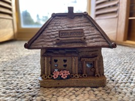 Windy Meadows Pottery Tea Room Candle House Unsigned 1647/1741 Jan Richardson - £38.00 GBP