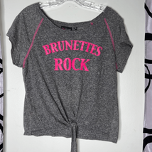 Ultra flirt brunettes rock” short sleeve, tie front graphic shirt, size XL - £9.25 GBP