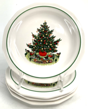 4 Pfaltzgraff Christmas Heritage 8 1/2 &quot; Luncheon Salad Dessert Side Plates USA - $49.49