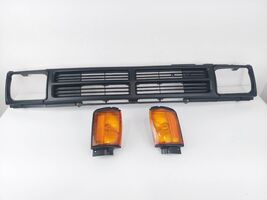Matt Black Grille Amber Turn Signal Lights fit Toyota Pickup 4Runner 198... - $182.74