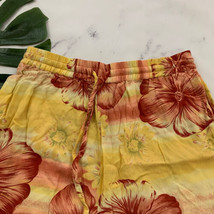 Tommy Bahama Womens Vintage Hawaiian Print Shorts Size S Red Orange High Rise - £15.02 GBP