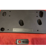 2022 Mercedes Benz C Classe Anteriore Targa Supporto OEM 2068856701 - €42,60 EUR