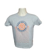 Rising New York Road Runners Youth Small Gray TShirt - $334.55 MXN