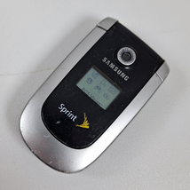Samsung SPH-A640 Black/Silver Flip Phone (Sprint) - £20.74 GBP