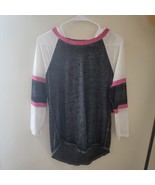 Almost Famous Top Size L NWT - €5,92 EUR