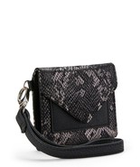 No Boundaries Ladies Envelope Wristlet Wallet Jordyn Black Snake Print  NEW - $15.81 CAD
