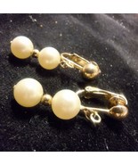 Vintage Avon dangling clip-on earrings - $13.50