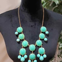 Womens Fashions Mint Green Festoon Beaded Colored Necklace with Lobster Clasp - £23.70 GBP