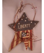 USA Star Wall Plaque Wood Patriotic Primitive Colonial Stripes Heart 12 ... - $34.28 CAD
