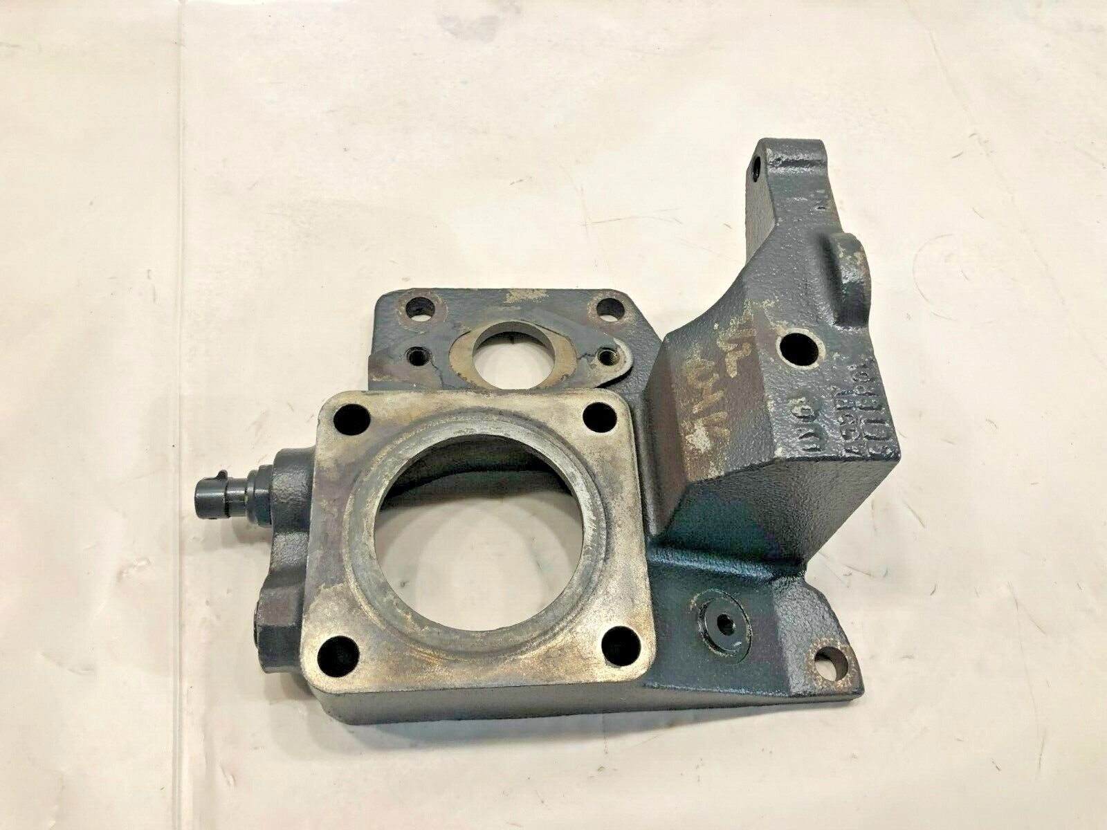 Cummins ISM11 M11 Diesel Engine Thermostat Housing Support 4083195 OEM - $111.85