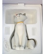 WDCC Disney Duchess Figurine Aristocats Fetching Feline Mint in Box COA - £103.56 GBP