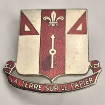 La Terre Sur Le Papier Pin Army Corp Of Engineers Vintage Enamel Military USA - $9.95