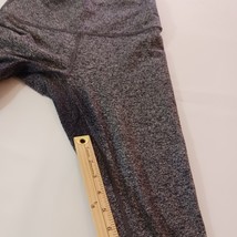 Lululemon Women's Gray Inside Pocket Leggings Measured Size (24×24) image 3
