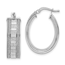 Silver Polished Glitter Infused Oval Hoop Earrings QLE508 - $62.12