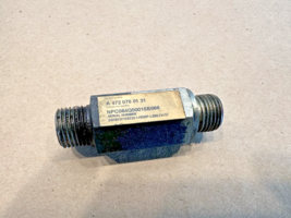 DETROIT DIESEL DD15 DDE A4720780131 CYLINDER HEAD CONNECTOR FITTING OEM - $69.60