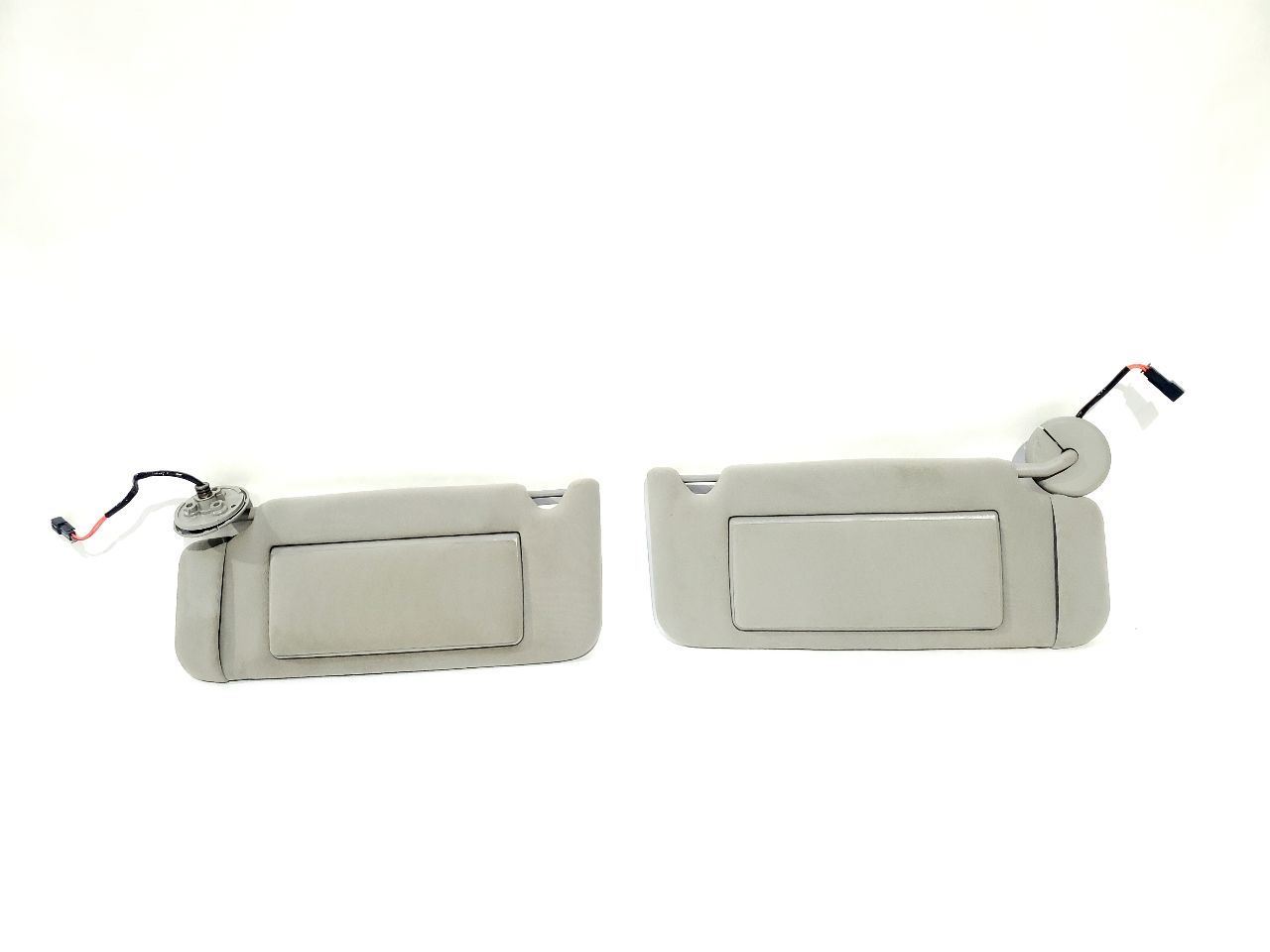 2005 2006 2007 Cadillac STS OEM Pair Of Sun Visors  - $61.88 2005 2006 2007 Cadillac STS OEM Pair Of Sun Visors  - $61.88