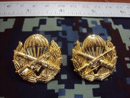 Royal Thai Air Force Security Force Command COLLAR PINS BADGE สังกัด ทอ. - $11.30