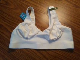 Hanes  SmoothTec  Bra MHW796 XL - $18.99