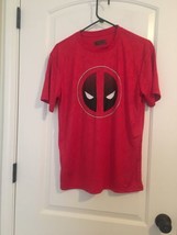 Marvel Deadpool Men&#39;s Red Short Sleeve T-Shirt Crew Neck Activewear Size S - $30.69