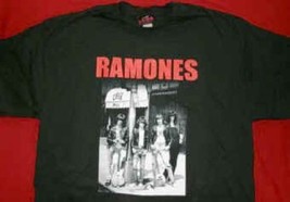 The Ramones T-Shirt CBGBs Band Photo Black Size XL - £11.95 GBP