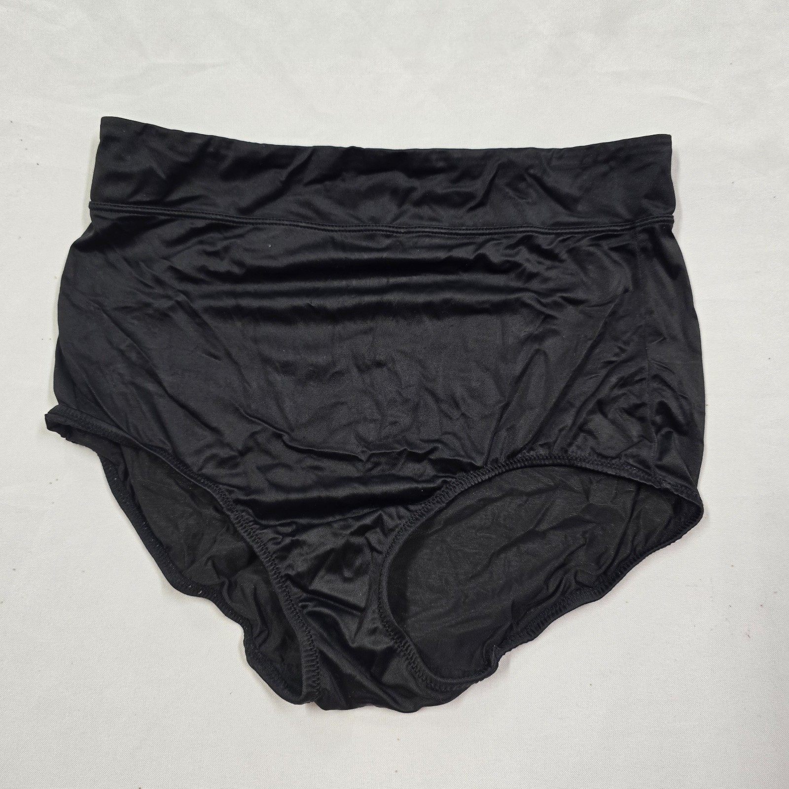 Warner&#39;s Underwear Black No Pinching No Problem Hi-Cut Brief Panties Sat... - $12.86