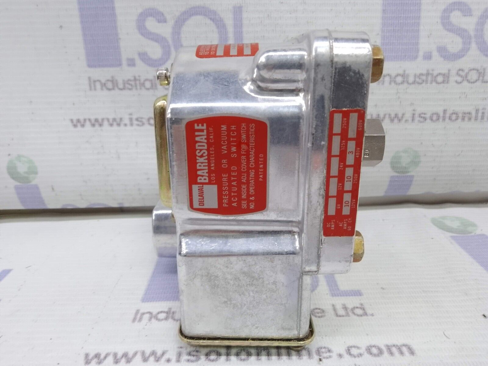 Barksdale D2T-A80SS Pressure Or Vacuum Actuated Switch Transamerica Delaval - $399.00