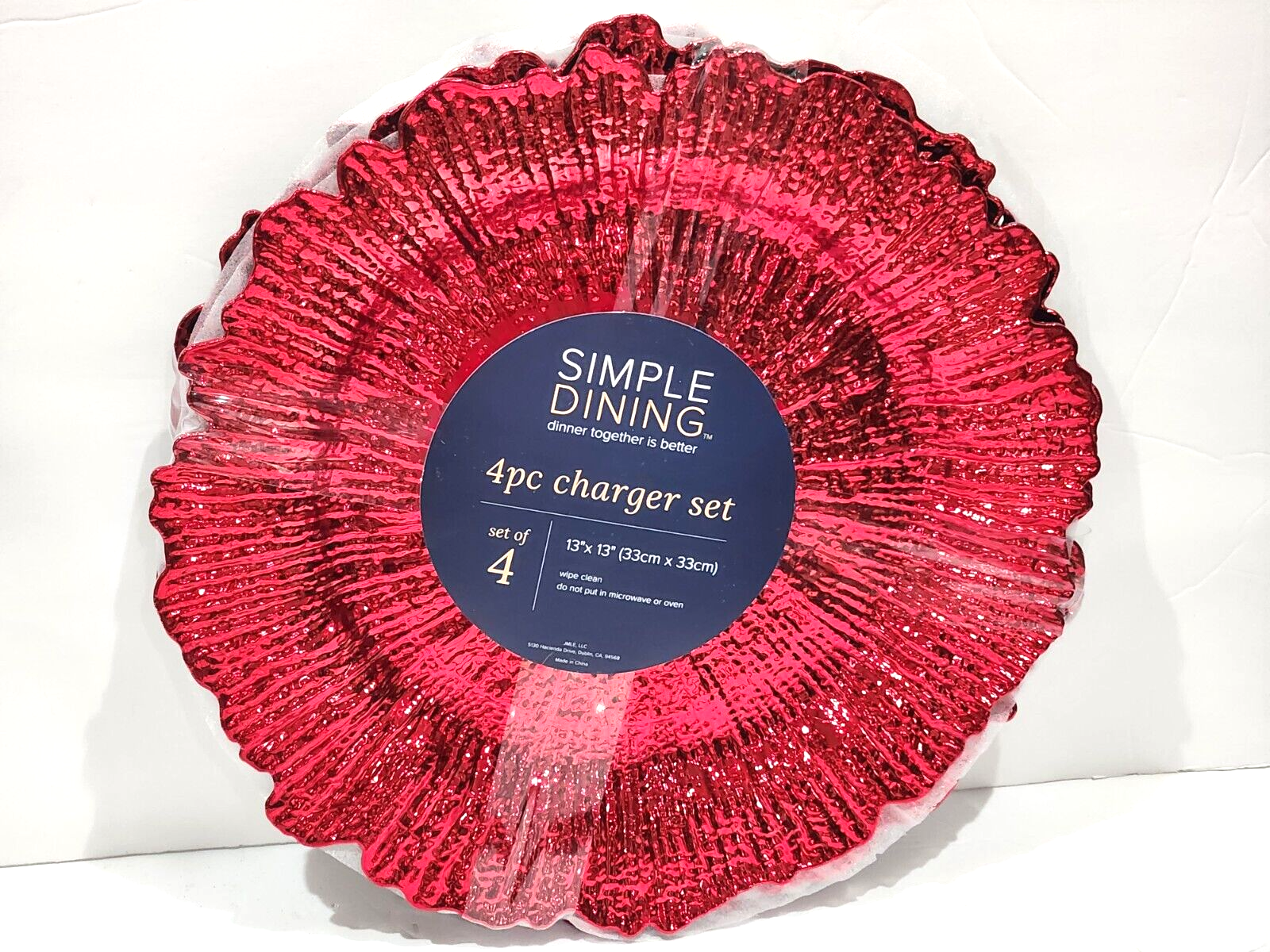 4pc Christmas Wedding Red Scalloped Melamine Chargers Plates - $42.56