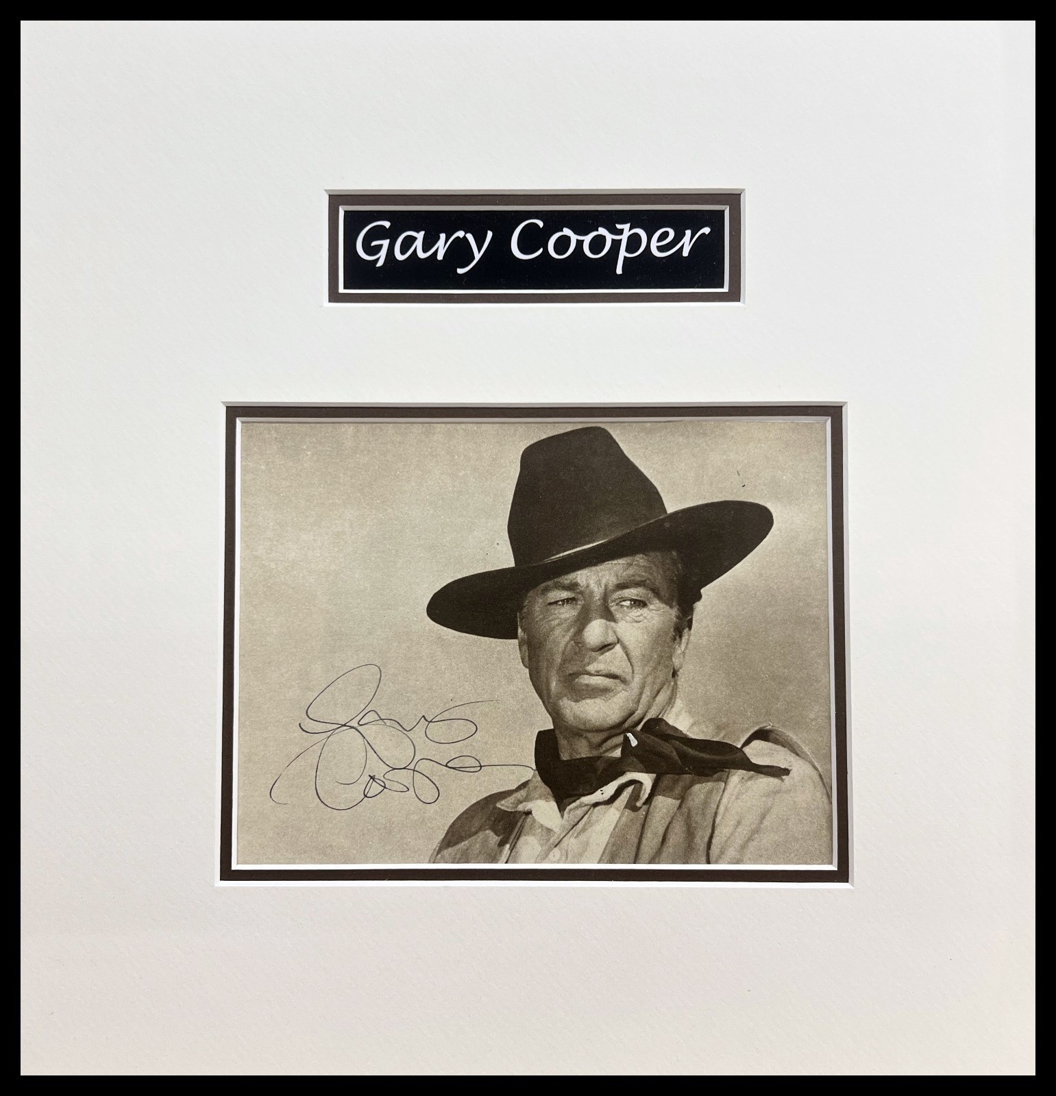 Gary Cooper Signed Picture Museum Framed Ready to Display - $494.01
