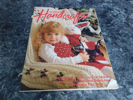 Country Handcrafts Magazine Holiday 1991 Kitty Pillow - £2.33 GBP