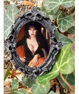 Elvira Mistress of the Dark Horror Movie Love Ornament Horror Christmas ... - €7,64 EUR