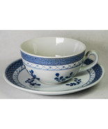 Royal Copenhagen Tranquebar Blue 4" Flat Cup & Saucer 957 Denmark - $276.07 MXN Royal Copenhagen Tranquebar Blue 4" Flat Cup & Saucer 957 Denmark - $276.07 MXN